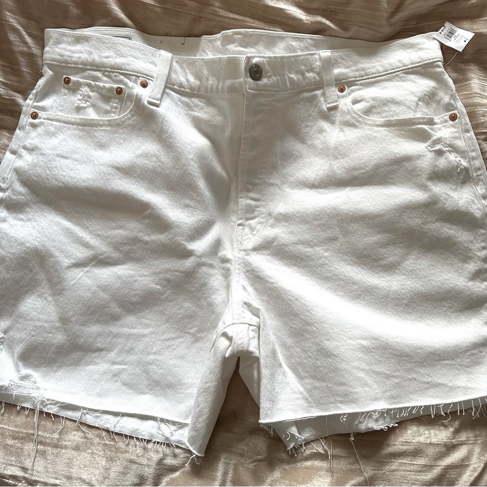 Gap NWT White Shorts Cheeky Midi High Rise Shorts Raw Hem Denim Jean Shorts 20